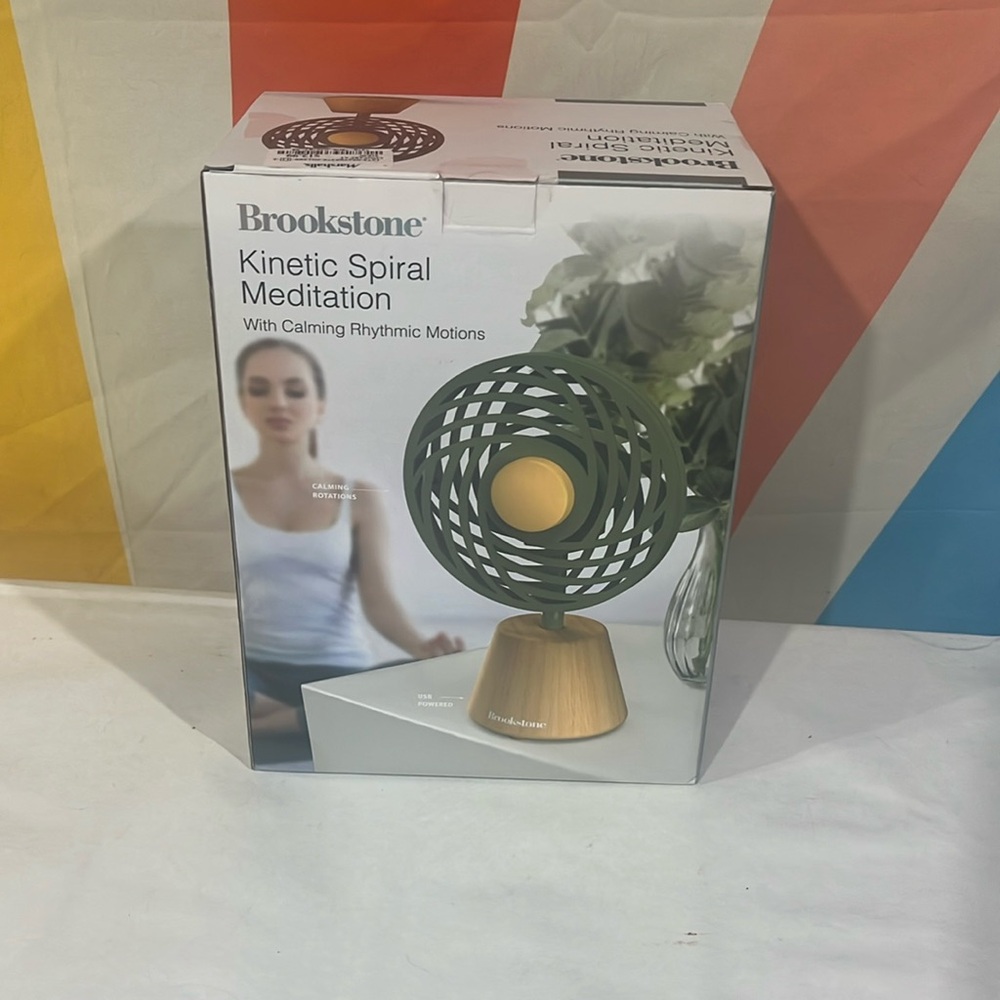 Brookstone kinetic spiral meditation – NIB